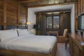 Отель Four Points by Sheraton Kolasin Колашин Номер «Премиум»-4