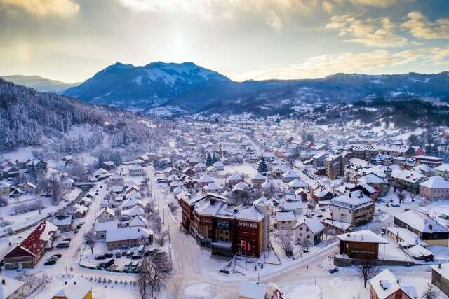 Отель Four Points by Sheraton Kolasin Колашин-45